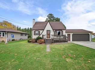 2131 S 16th St, Manitowoc, WI 54220