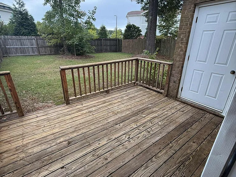 1801 Summerhaven Dr #B — Photo 13