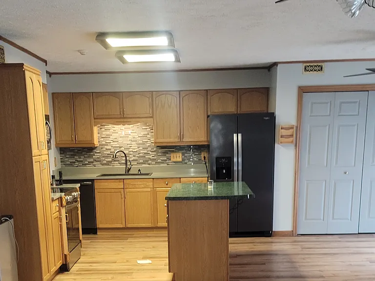 Large Kitchen