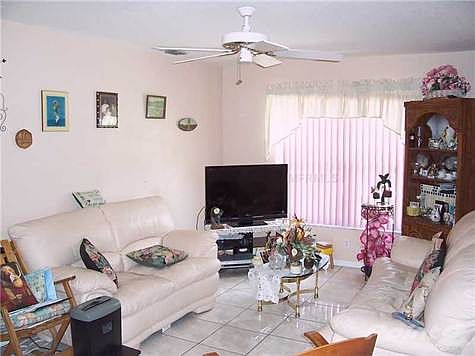 5th image of 23141 Ruby Ave