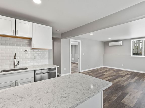 2nd image of 508 Southway Dr #5