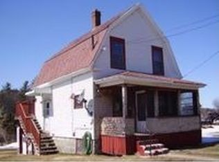 1975 Hutchins St, Berlin, NH 03570