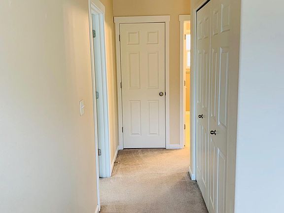 5th image of 225 NE 57th Ave