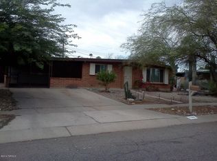 7340 E Random Ridge Dr, Tucson, AZ 85710