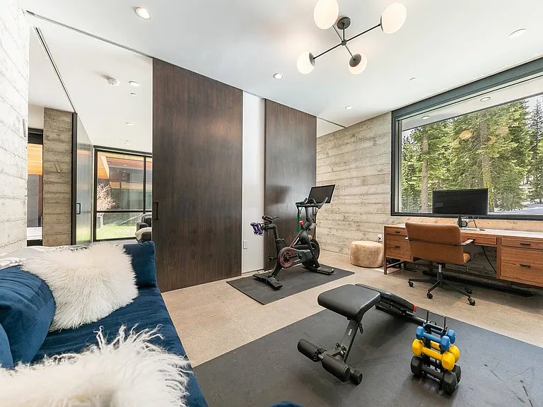 10825 Cairncroft Ln — Photo 30
