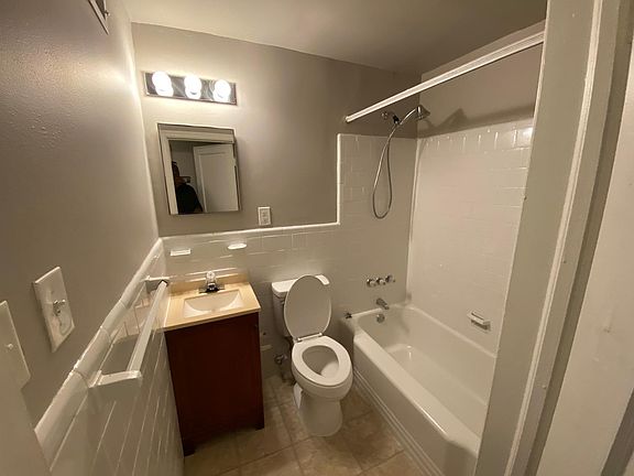 5th image of 1304 Dartmouth Ave #1