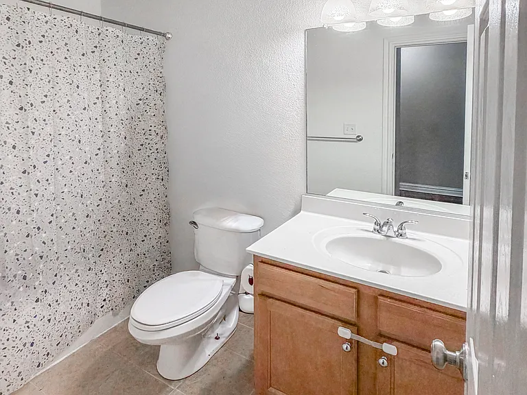 105 Pine Cir — Photo 8