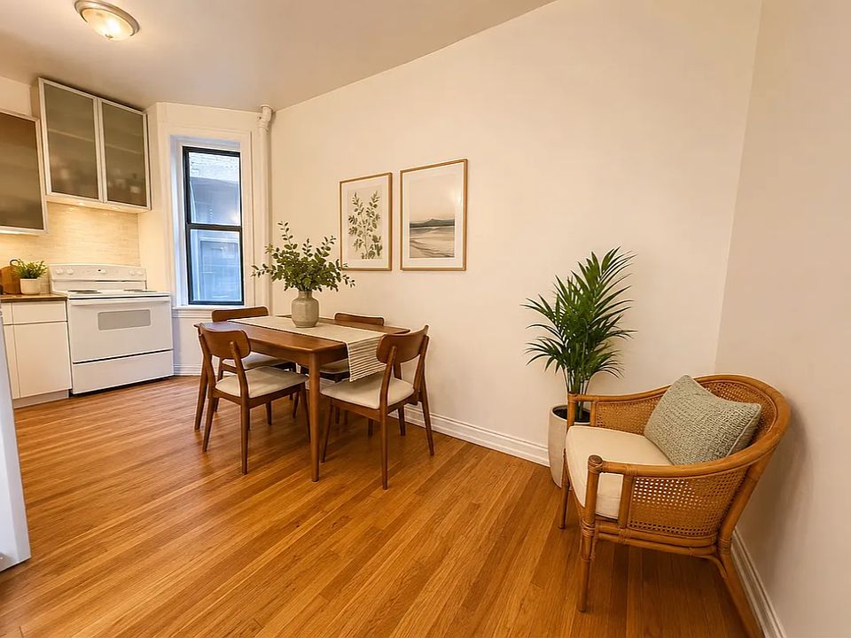 1st image of 479 Warren St #3BL