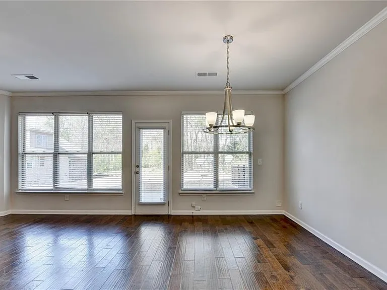 5535 Lightheart Ct — Photo 26