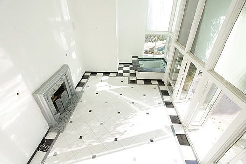 3rd image of 7817 Oceanus Dr