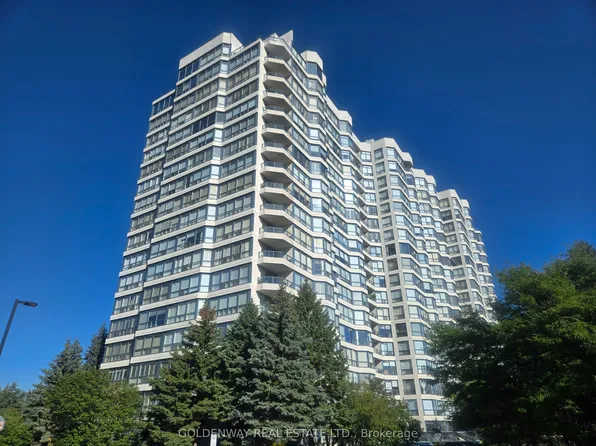 7300 Yonge St #1012, Vaughan, ON L4J 7Y5
