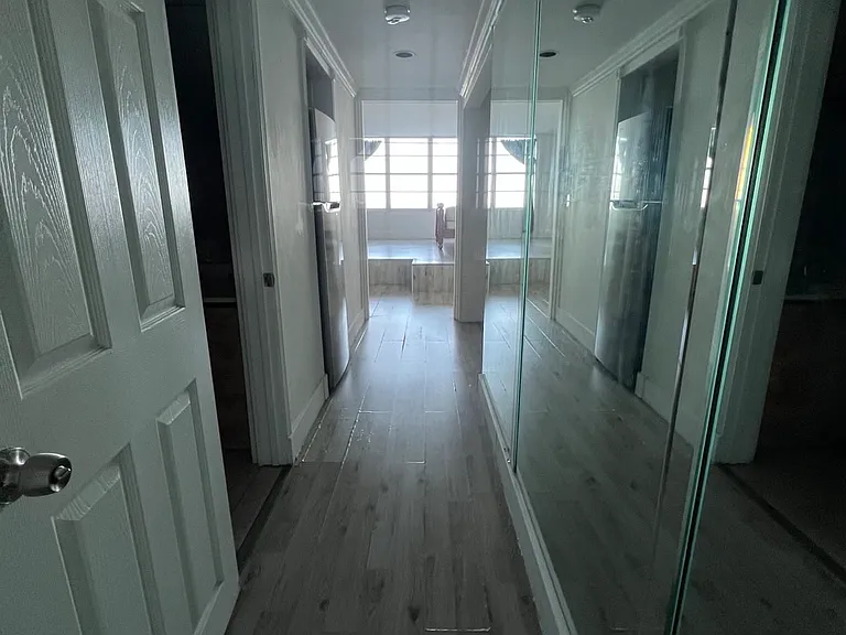 905 Brickell Bay Dr #9 — Photo 5
