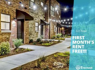 517 E B St, Jenks, OK 74037