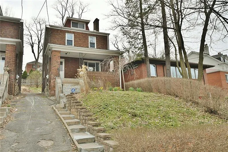 3220 Beechwood Blvd photo 1