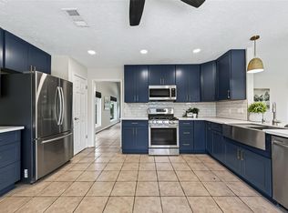 1918 Maple Dale Ln, Richmond, TX 77406