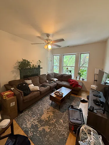 569 W Arlington Pl #3 Photo 1