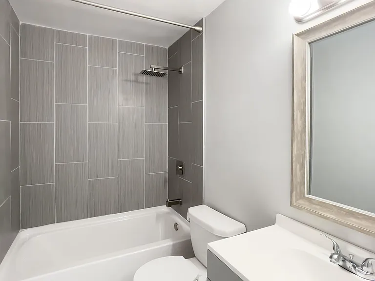 2708 Hidden Lake Blvd #B — Photo 10