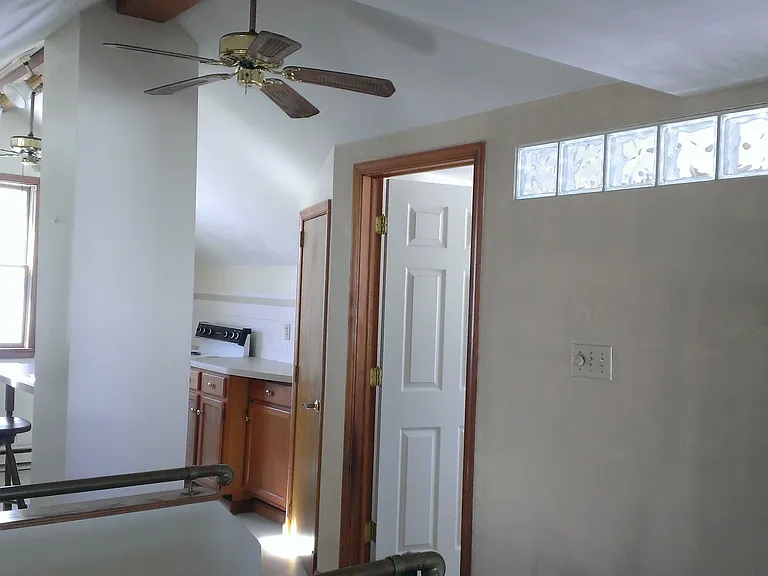 36 S Walnut St #3 — Photo 15