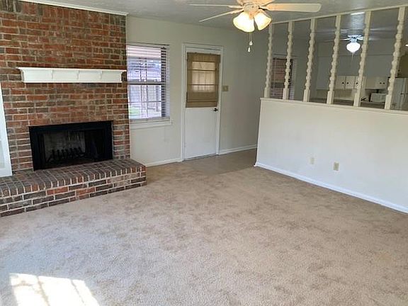 4th image of 3304 Glenmeadow Dr