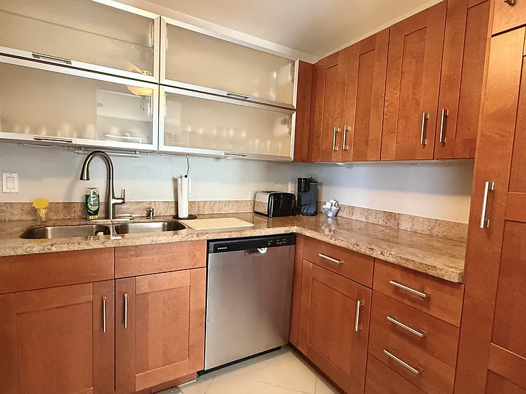 401 Golden Isles Dr #409 — Photo 12