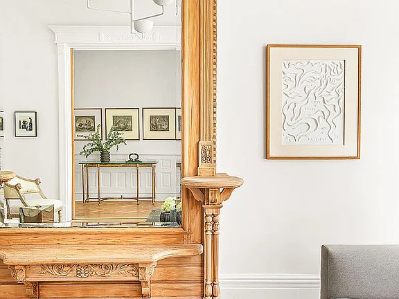 3rd image of 283 Decatur St