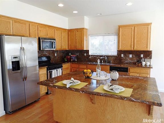5th image of 3938 Bastille Ct