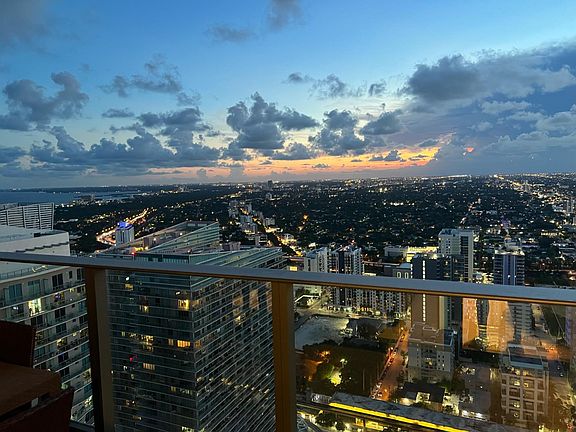 2nd image of 1000 Brickell Plz #3406