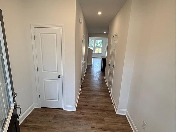 2nd image of 2221 Gladwyne Pl