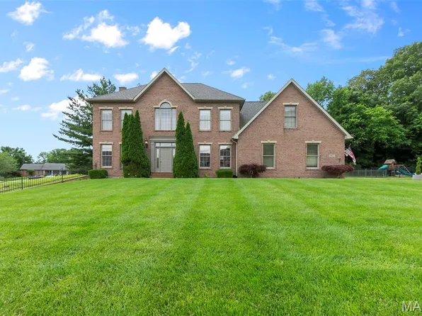 807 Caribou Ct, Cape Girardeau, MO 63701