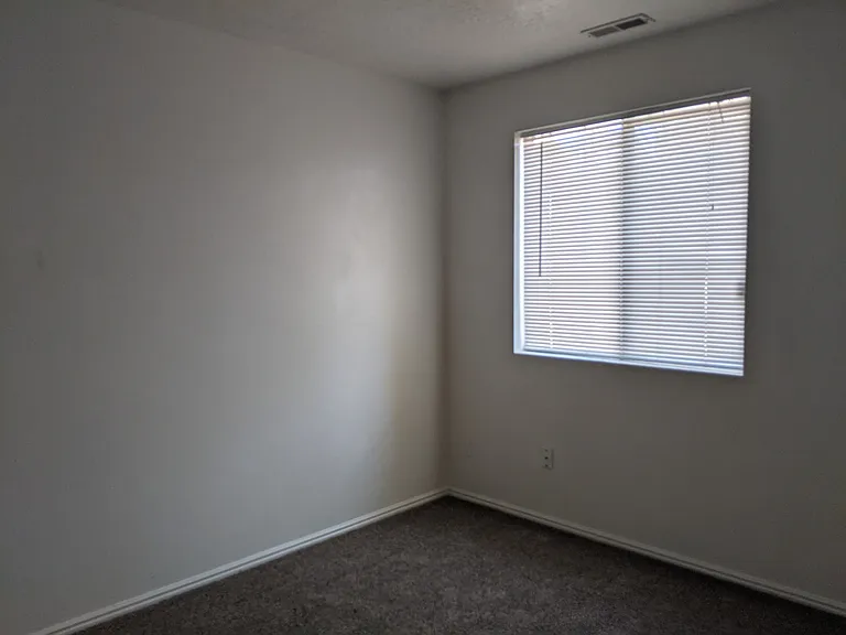 247 N 200 E #A — Photo 6
