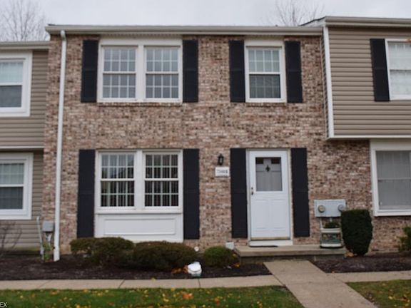 2nd image of 7368 S Chestnut Commons Dr