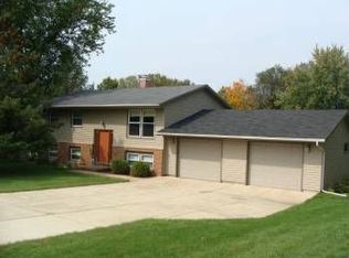 3818 Hoepker Rd, Madison, WI 53718