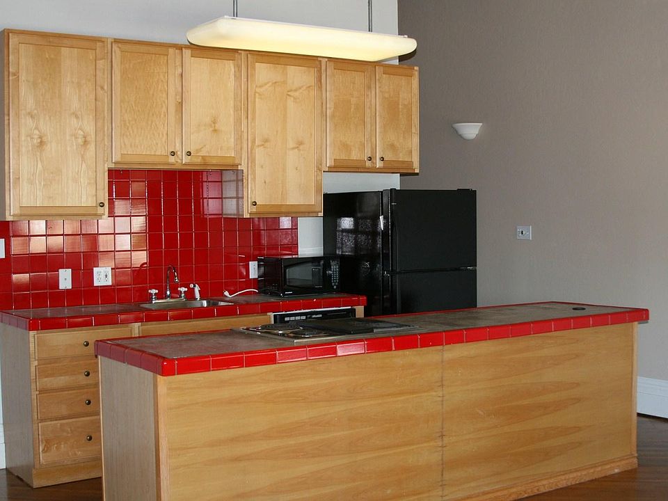 1st image of 215 E Ferguson St APT A