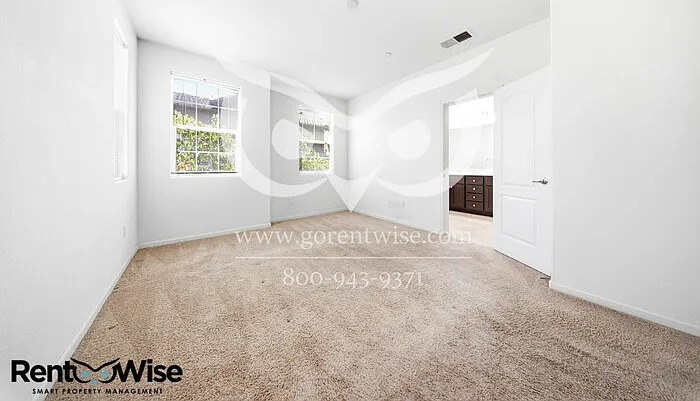 1583 Sylvia St — Photo 29