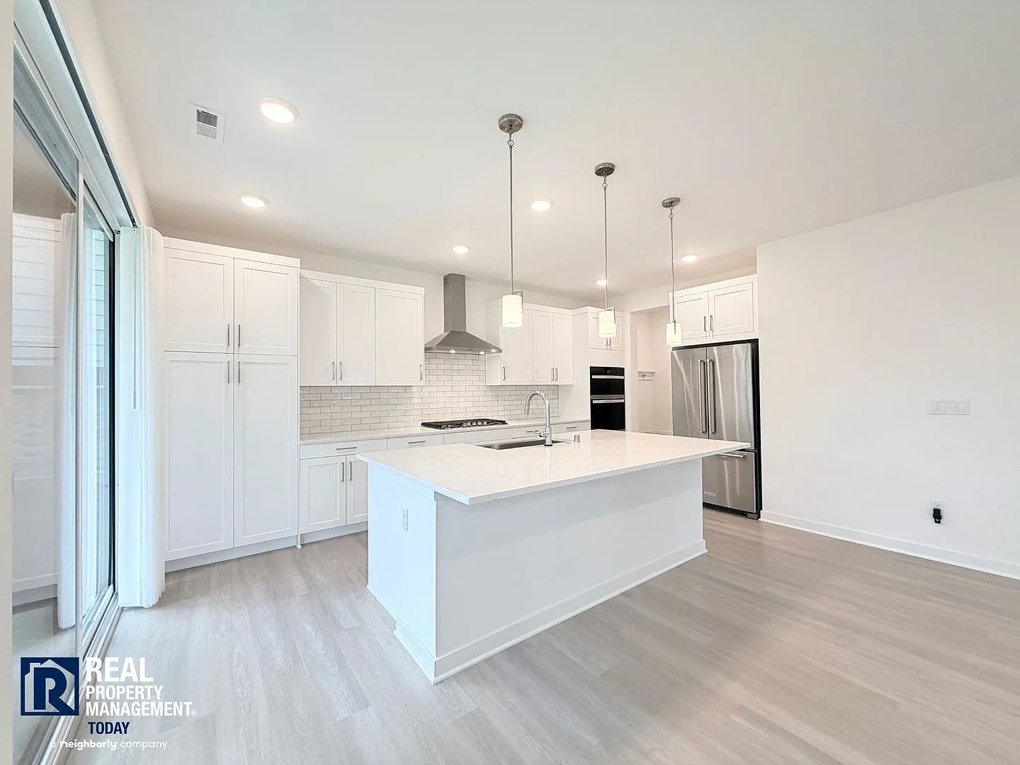 Modern Tehaleh Home with Multigenerational Layout, Office & Loft — Photo 2