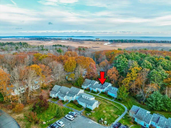 135 Portland Avenue #403, Old Orchard Beach, ME 04064