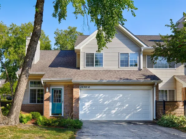 1030 68th St Unit 4, West Des Moines, IA 50266
