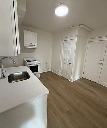4th image of 951 Edgewater Ave #Dbb026ac0