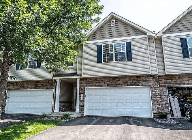 1st image of 2971 Wyndam Ct