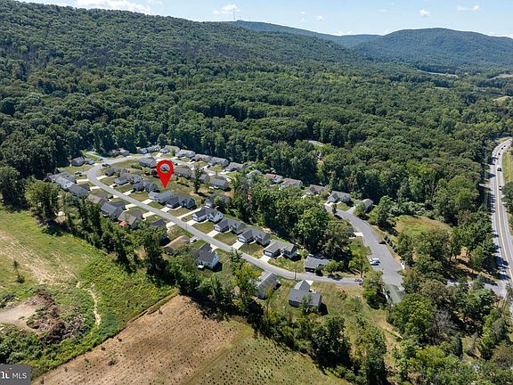 3rd image of 192 Timberwood Trl