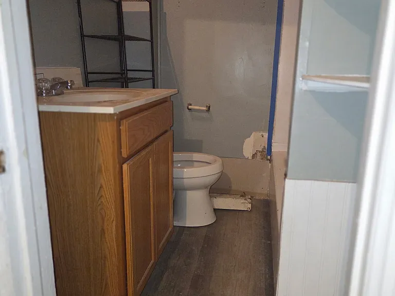 145 East Ave #1 — Photo 11