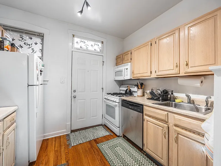 842 W Wrightwood Ave #1 — Photo 9