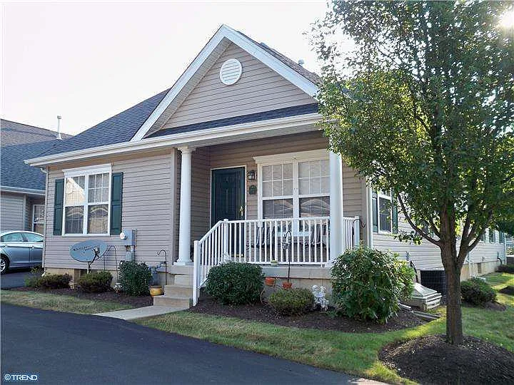 73 Freedom Ln photo 1
