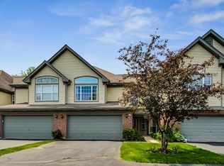 288 Manor Dr, Buffalo Grove, IL 60089