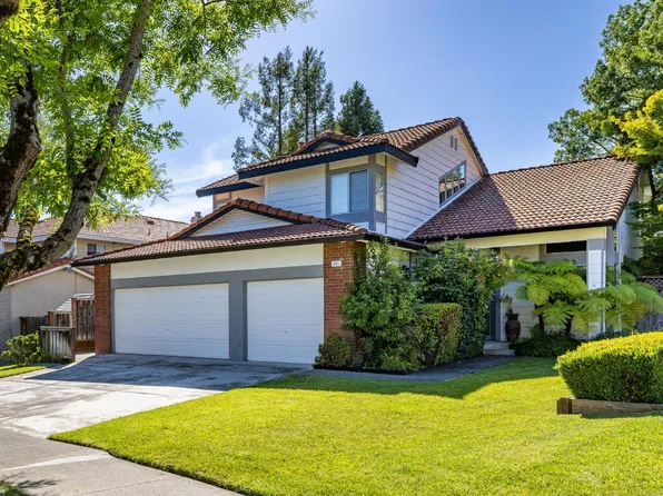 La Quinta Court, Windsor, CA 95492
