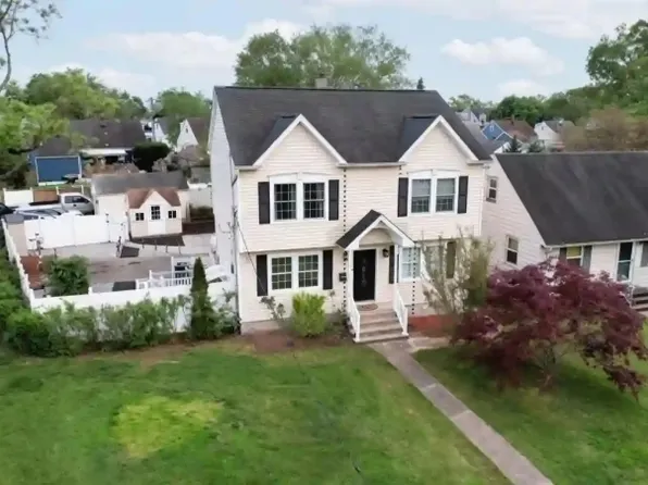 629 Washington Ave, Kenilworth Boro, NJ 07033