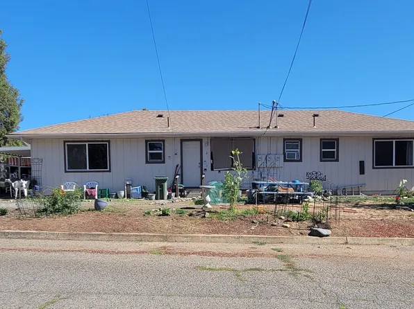 407 NE Waite St, Myrtle Creek, OR 97457