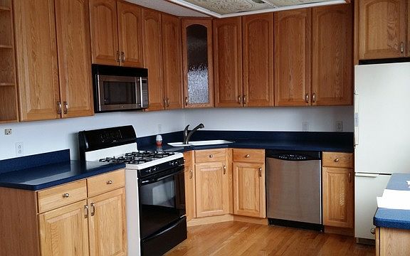 2nd image of 13856 W Sandstone Dr