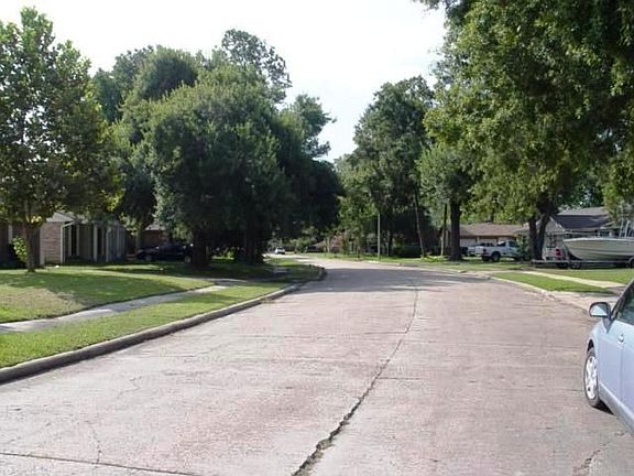 3rd image of 11202 Sage Oak Dr