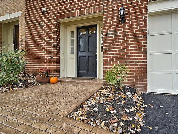 2nd image of 3534 S George Mason Dr